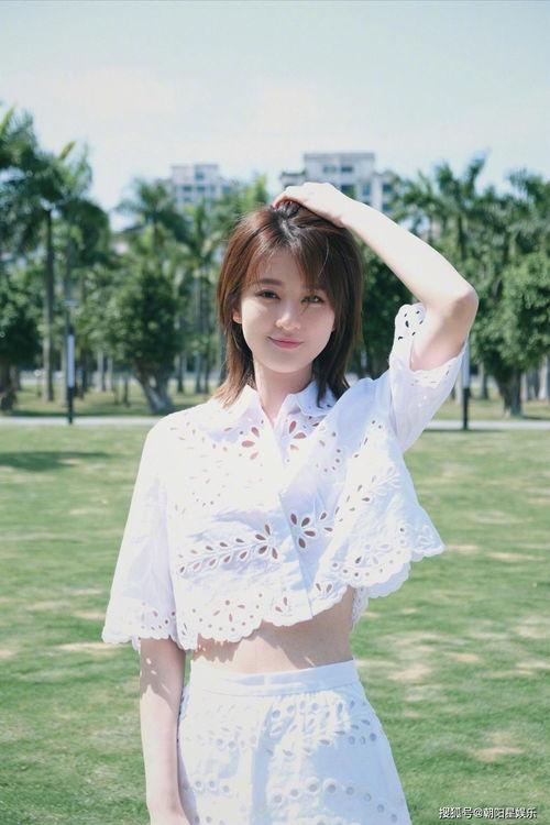 娱乐吃瓜酱刘雨昕,娱乐吃瓜酱的璀璨星光